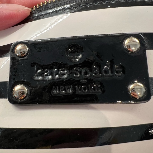 Kate Spade purse - Picture 12 of 16